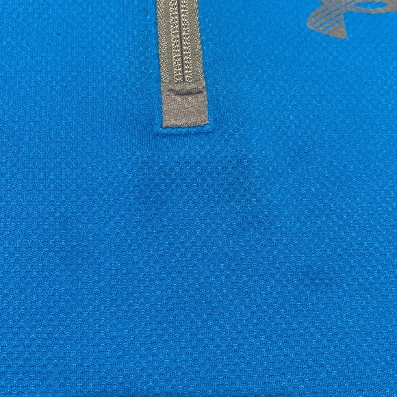 Under Armour pullover size 5 - Picture 4 of 5